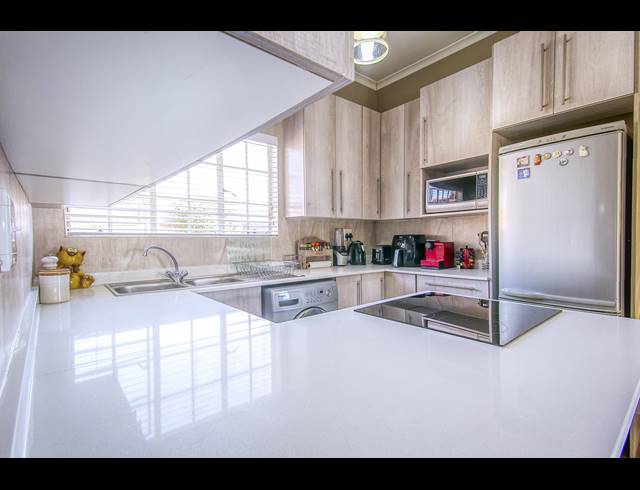 2 BEDROOM FREESTANDING FOR SALE IN RADIOKOP